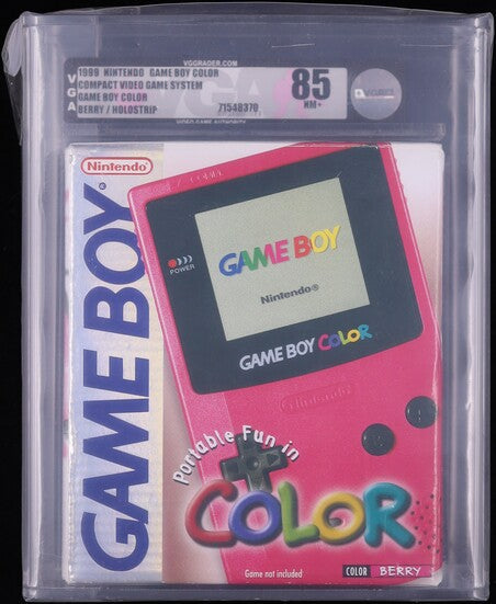 Nintendo Game Boy Color Console Berry Holostrip VGA 85 Sealed